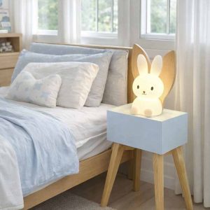 Buro mesa de noche con orejas